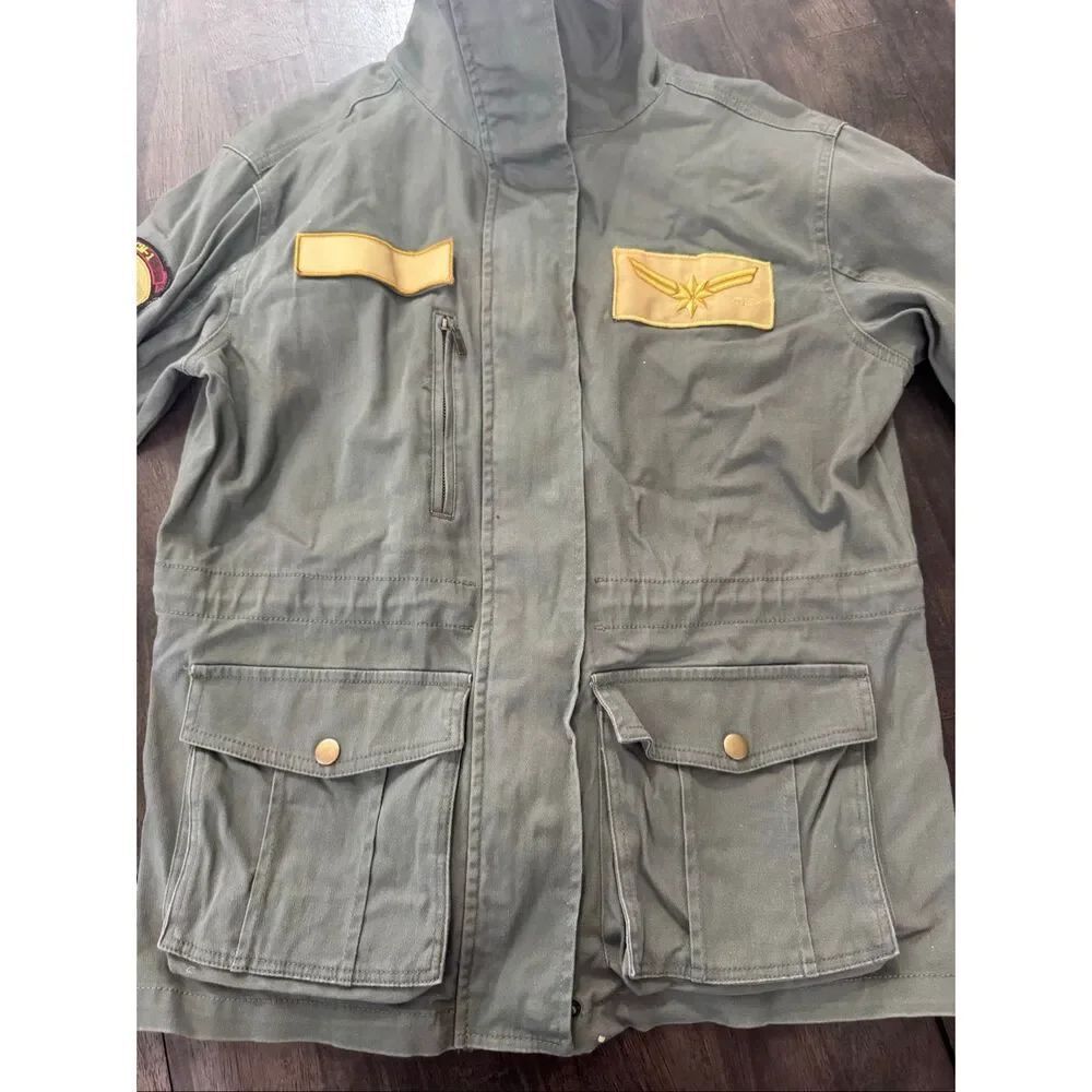 Captain Marvel Jacket Size Small - Picture 2 of 7